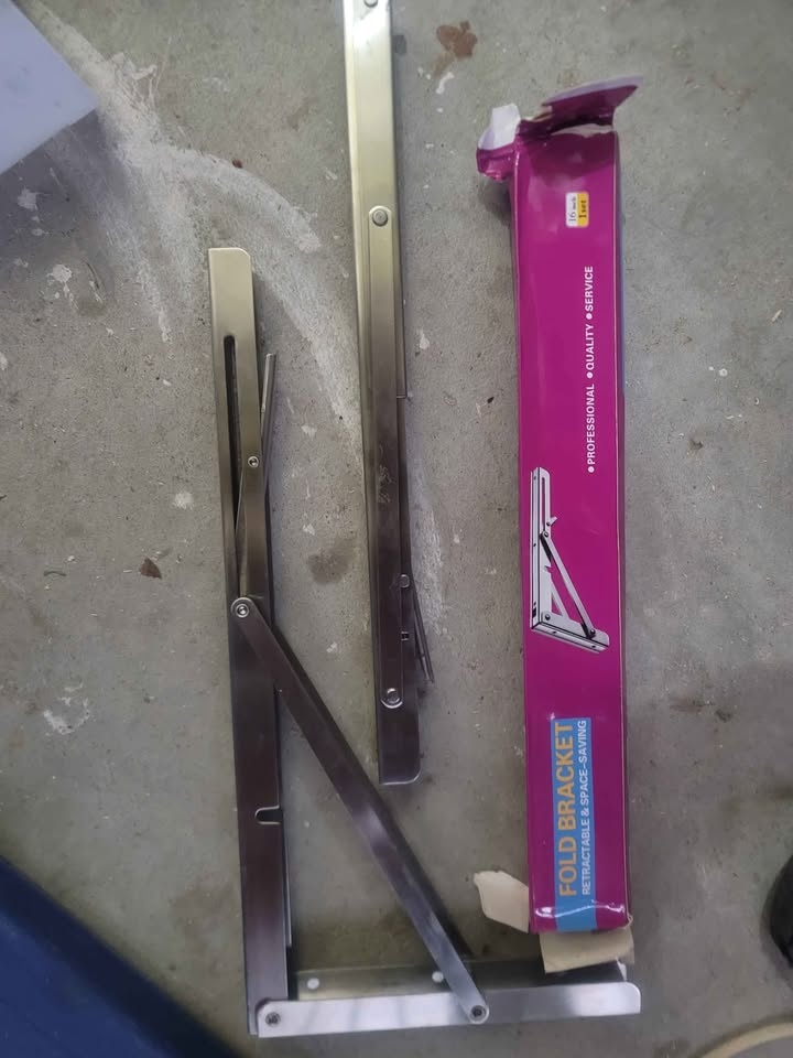Foldable 16" Shelf Brackets - Pair - photo 2