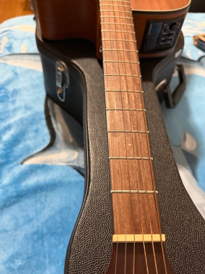 Takamine GN11MCE Acoustic Electric Guitar - photo 3