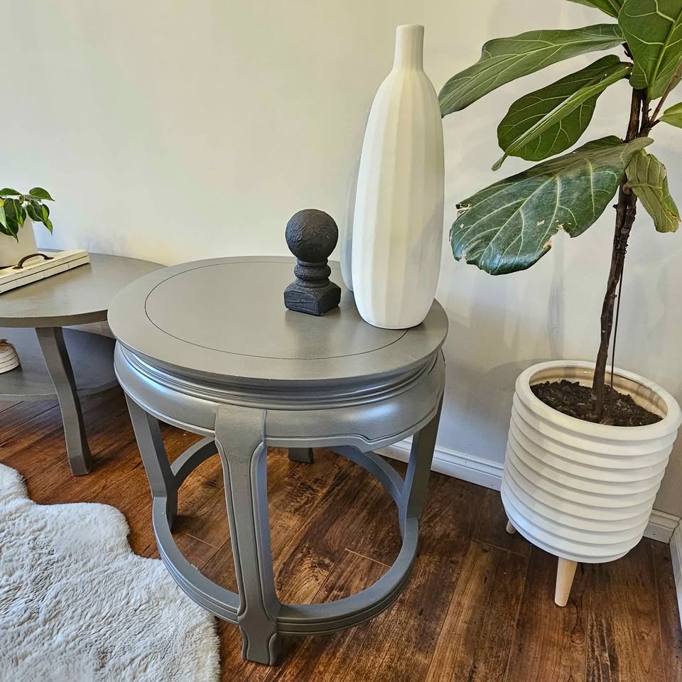 Refinished Coffee Table and Side Table Set - photo 2