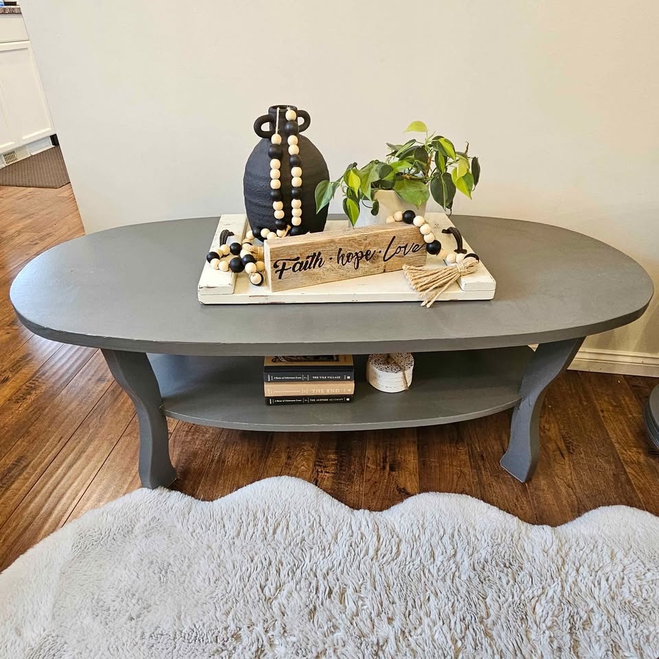 Refinished Coffee Table and Side Table Set - photo 4