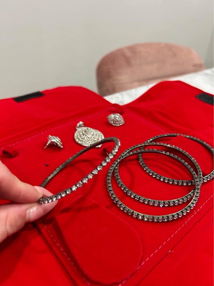 Indian Jewelry - photo 2