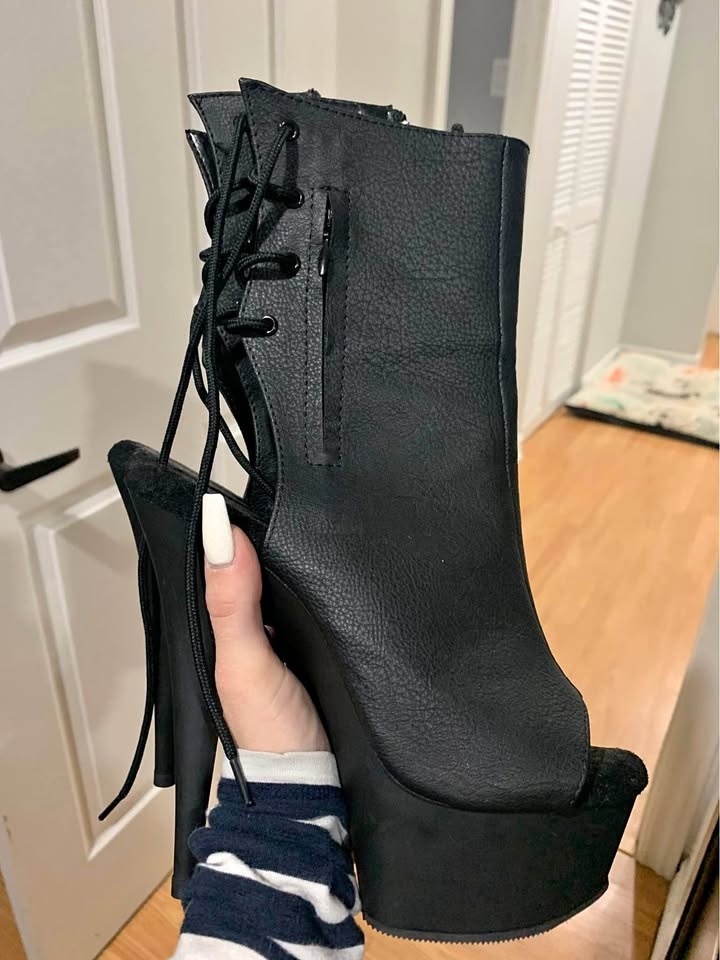 Black Tall Heels