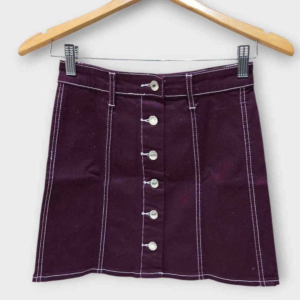 Forever 21 Vintage Burgundy Mini Skirt - photo 2