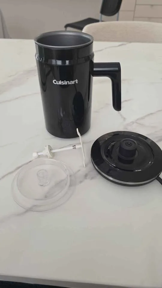 Cuisinart milk frother black image indicator(3)