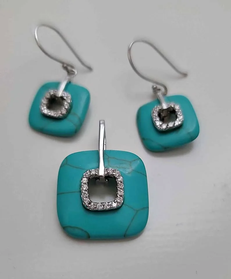 925 Silver Pendant and Earrings Set thumbnail