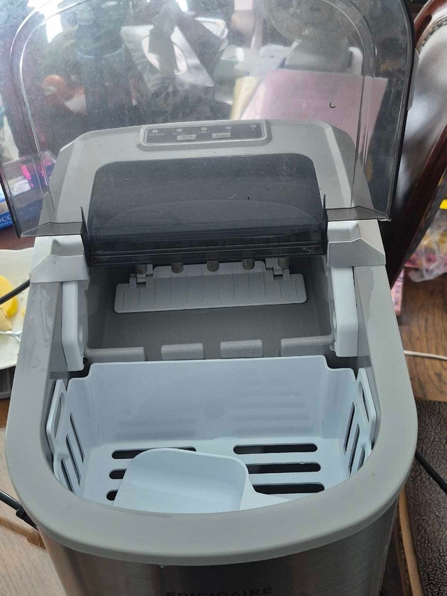 Ice maker - photo 3