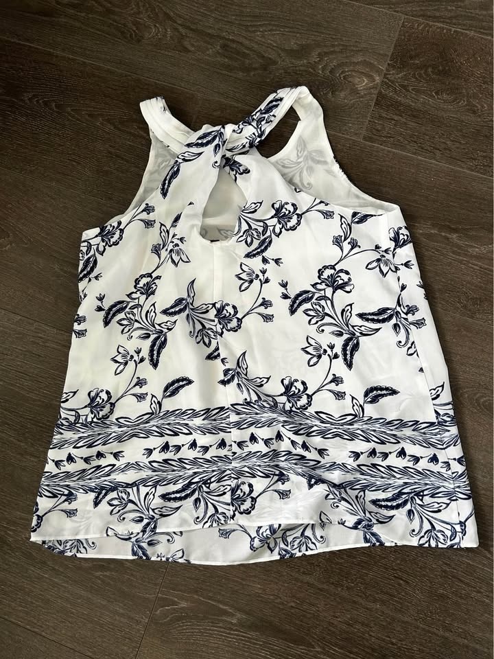White Navy Floral Sleeveless Top Size S - photo 2