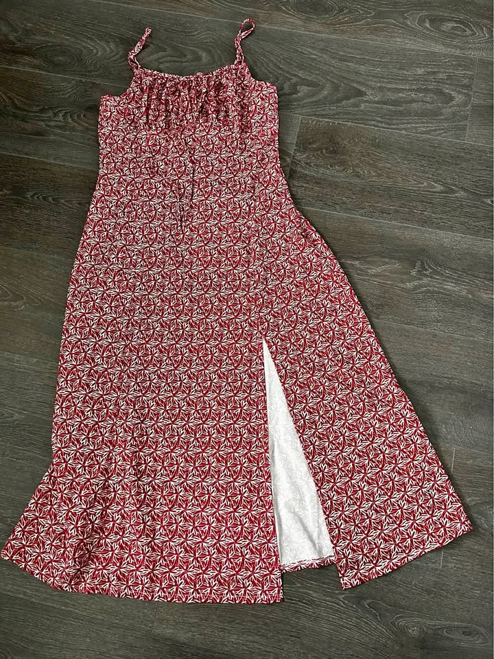 Shein Red Floral Slit Midi Dress Size M