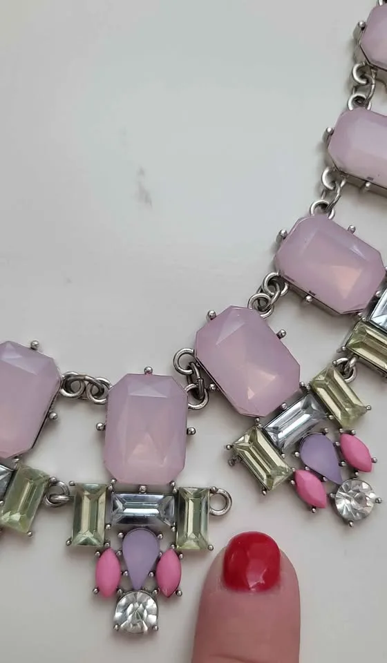 Statements Necklaces image indicator(4)