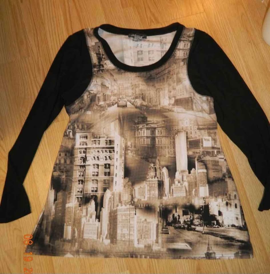 LOT OF 7 WOMENS LONG SLEEVES SIZE L..ALL VGUC-EUC - photo 3