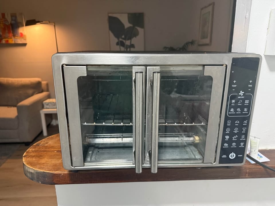 Gourmia French Door Air Fryer Oven - Stainless Steel - 1700W - photo 2