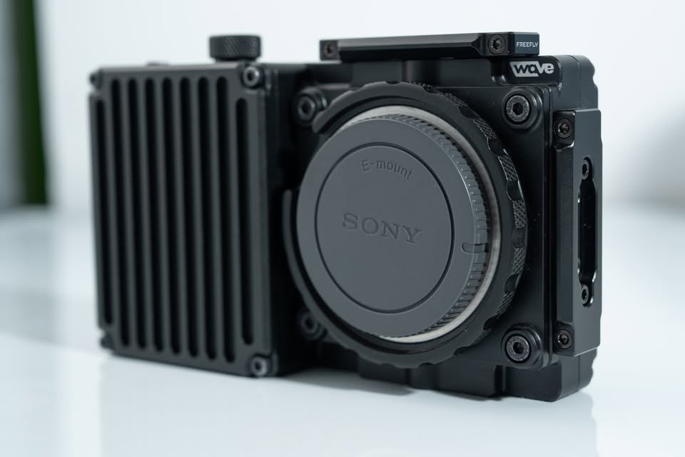 Freefly Wave Camera 2TB E-Mount - photo 5