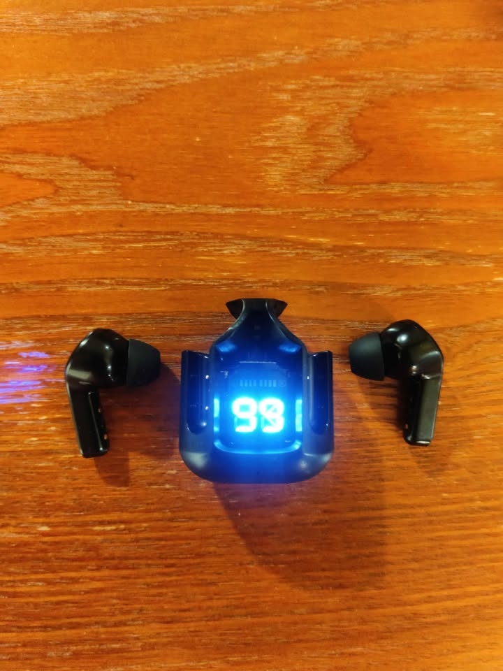 Black Wireless Earbuds with Digital Charging Case - photo 2