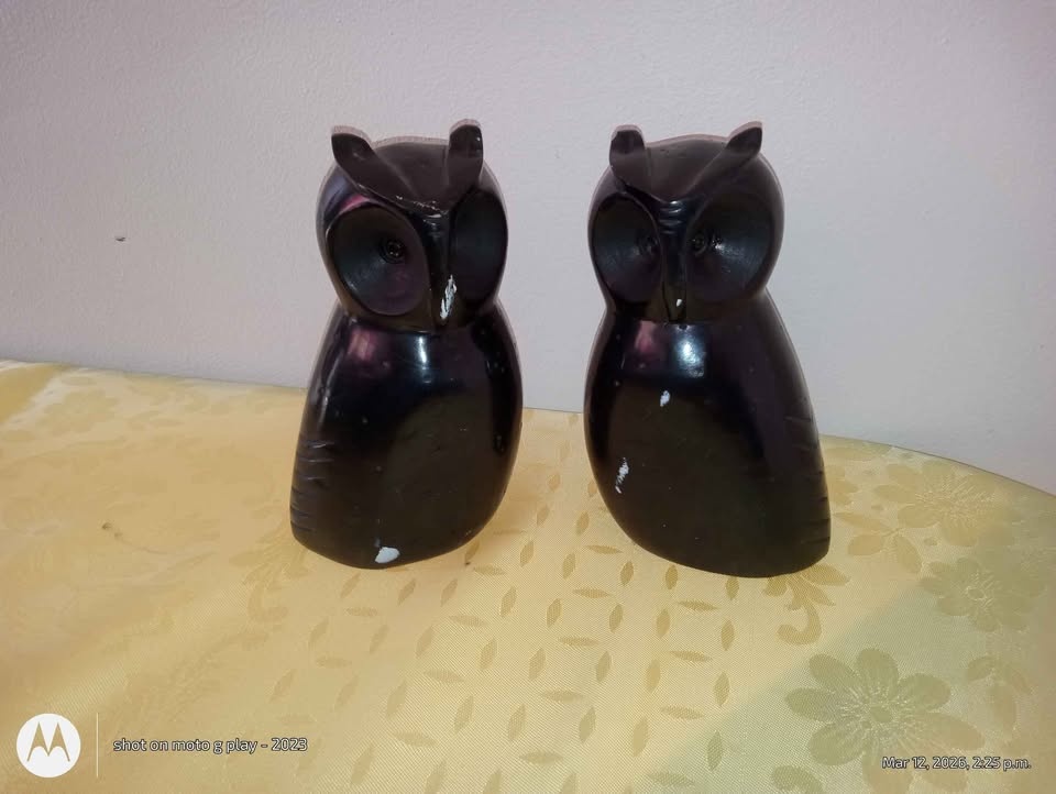 Heavy Black Carved Soapstone Owl Figurines Vintage - photo 2
