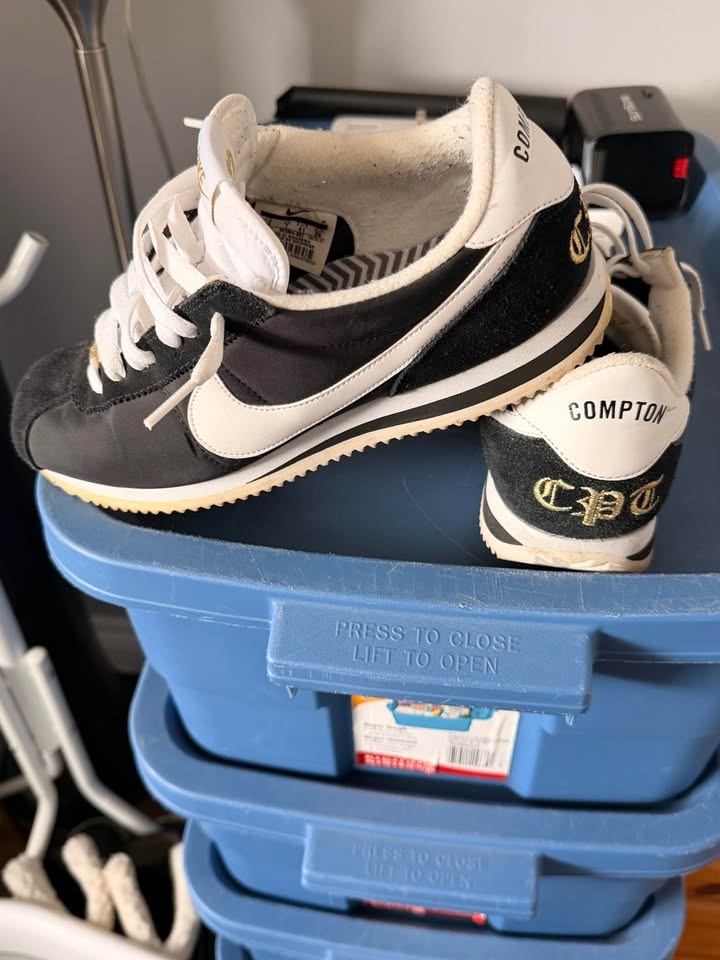 Nike Cortez Compton Size 8 - photo 2