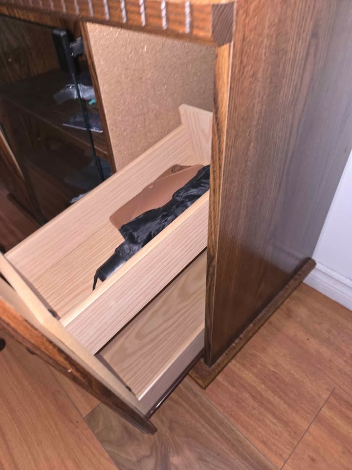 Wooden Cabinet Glass Doors Drawers On Wheels - photo 2