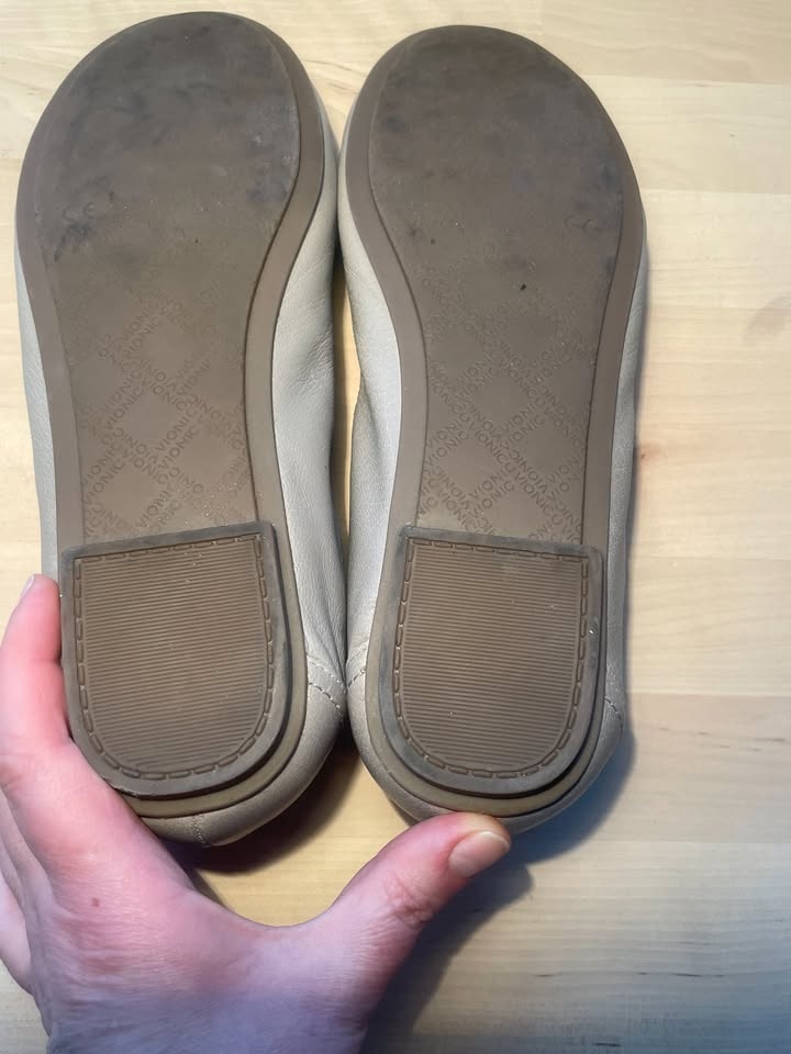 Vionic Spark Caroll Leather Ballet Flats - Taupe Beige, US 8 - photo 3