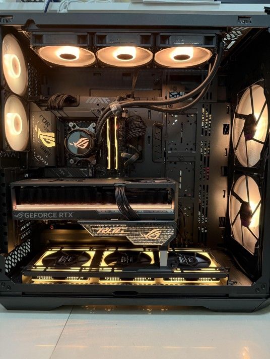 Custom Gaming PC Ryzen 9 9950X3D RTX 5090 32GB DDR5 1TB NVMe
