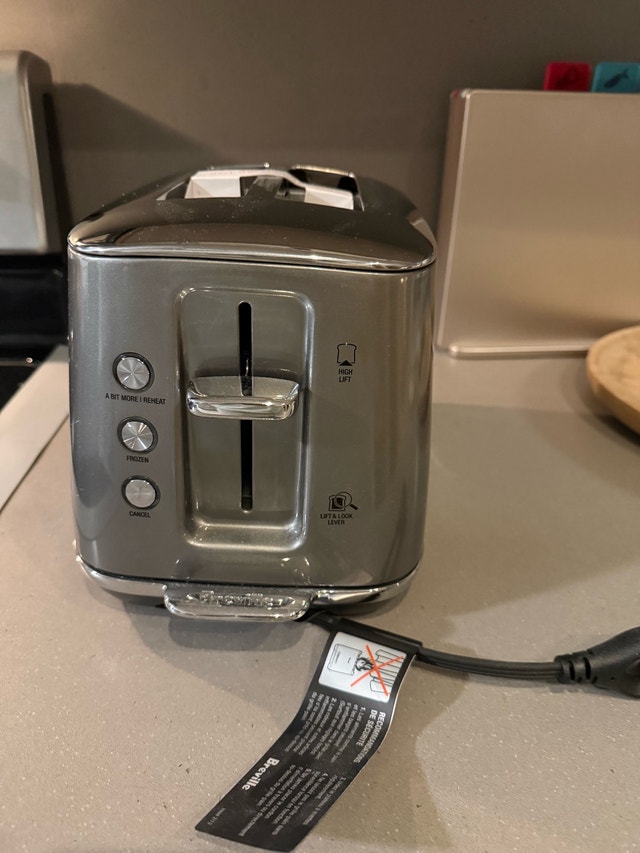 Breville Toast Select Luxe Toaster (Brand New) - photo 2