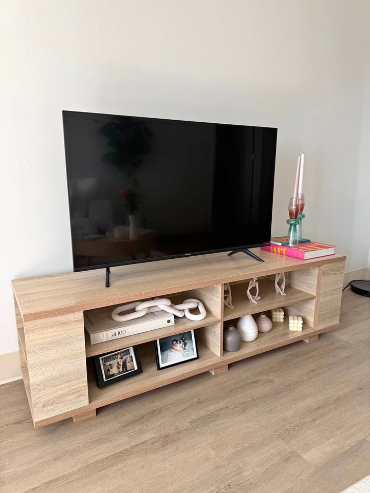 TV Console / Media Center