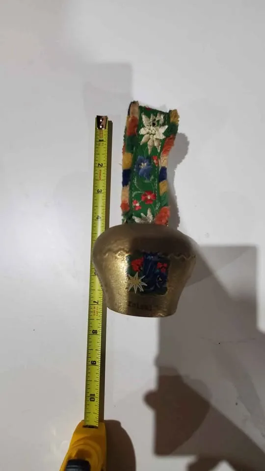 Cowbells image indicator(6)