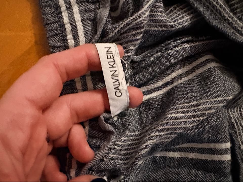 Calvin Klein Linen Pants - photo 2