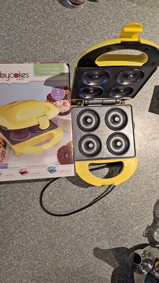 Babycakes Mini's Yellow Mini Donut Maker