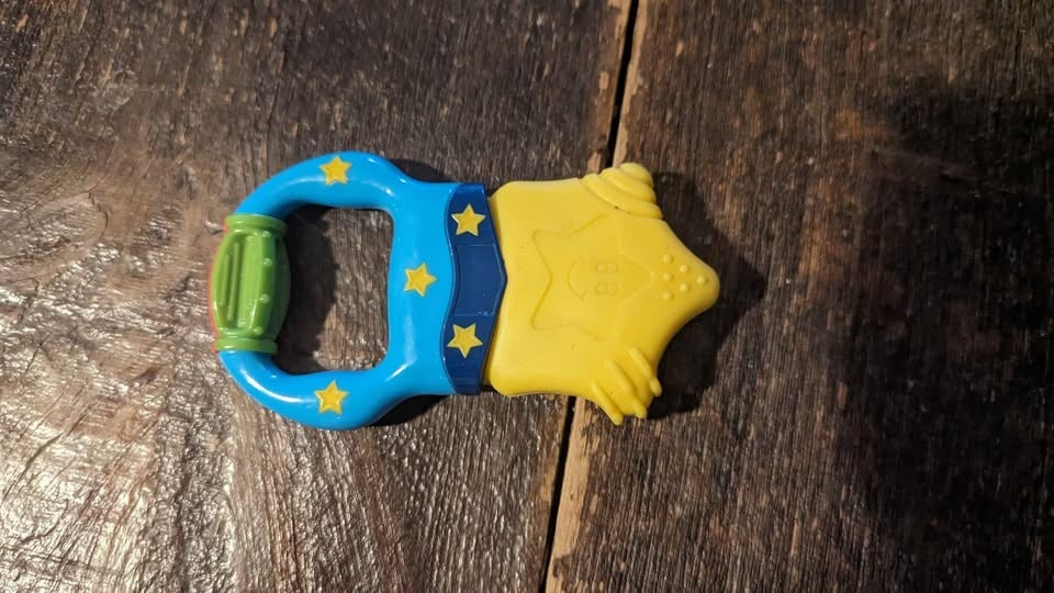 Tomy Massaging Vibrating Teether - photo 2