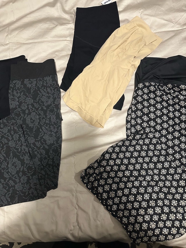 Maternity clothes - photo 2