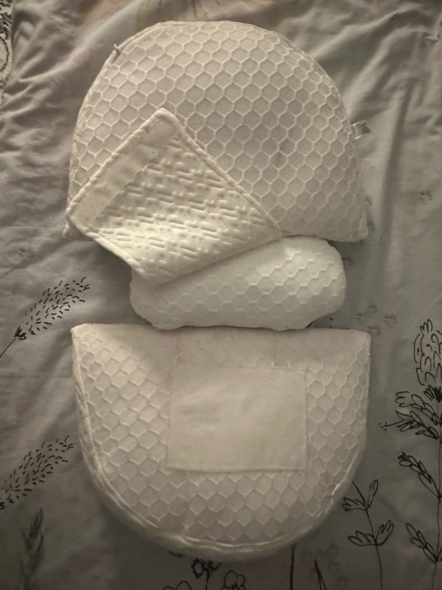 Pregnancy Pillow - photo 3