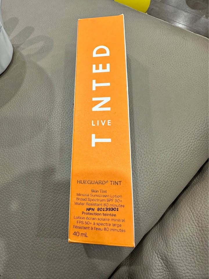 NEW Tinted Live Hueguard Tint SPF 50+ Sunscreen - never opened