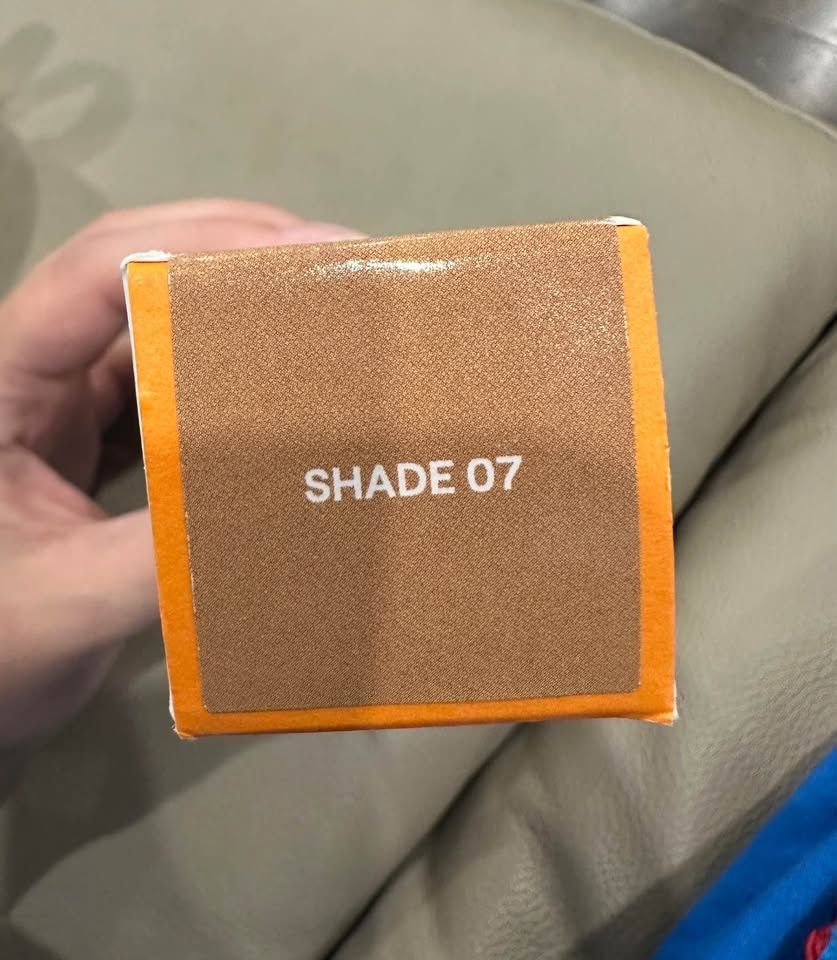 NEW Tinted Live Hueguard Tint SPF 50+ Sunscreen - never opened - photo 2