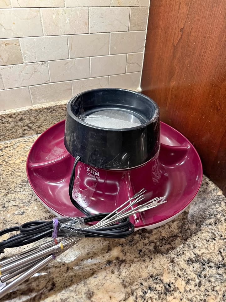Electric Fondue Set