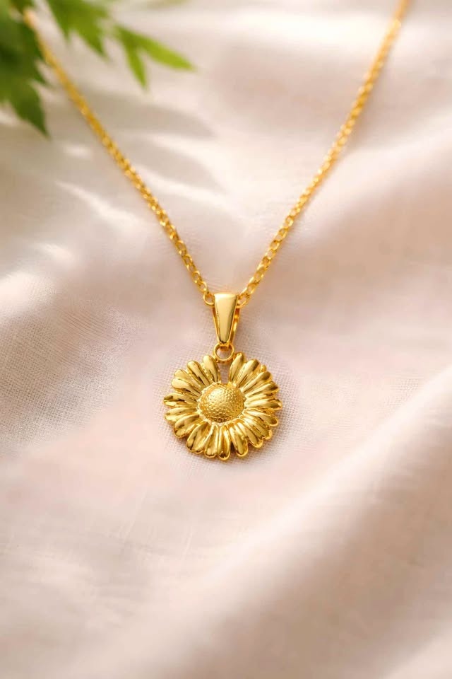Stainless steel 18k gold plated necklace