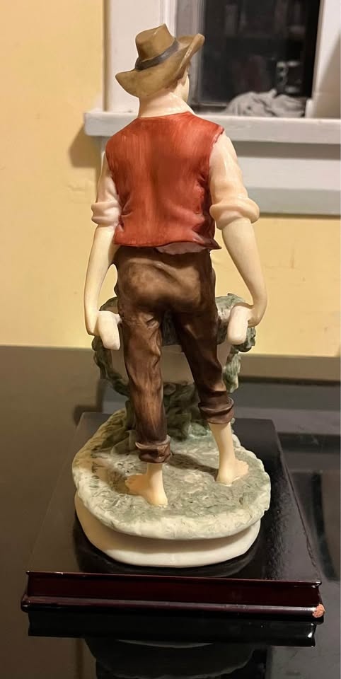 La Anina Collection Man Pushing Woman In Wheelbarrow Figurine 19 - photo 4