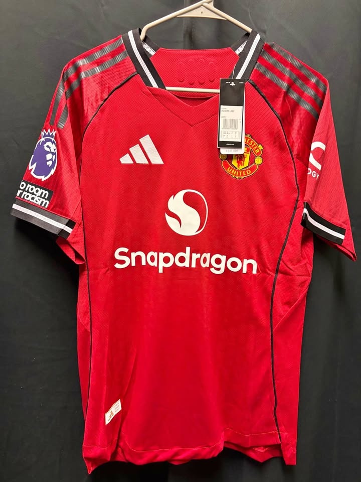 Cunha Man Utd 2025/2026 Home Jersey - Size M