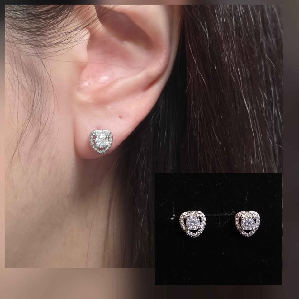 New Moissanite Silver Heart Stud Earrings (9H1F)