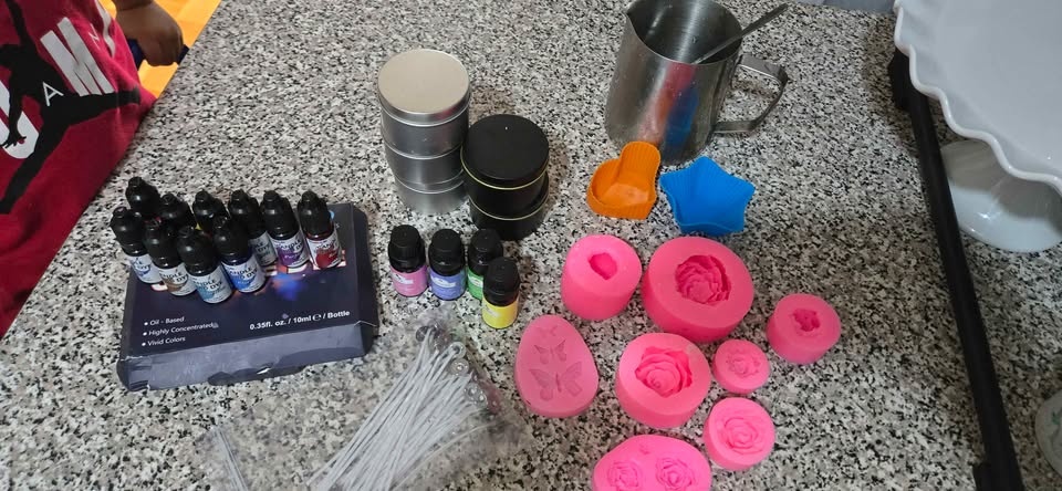Paraffin Wax Candle Making Kit  with 18 Glass Candle Holders - photo 3