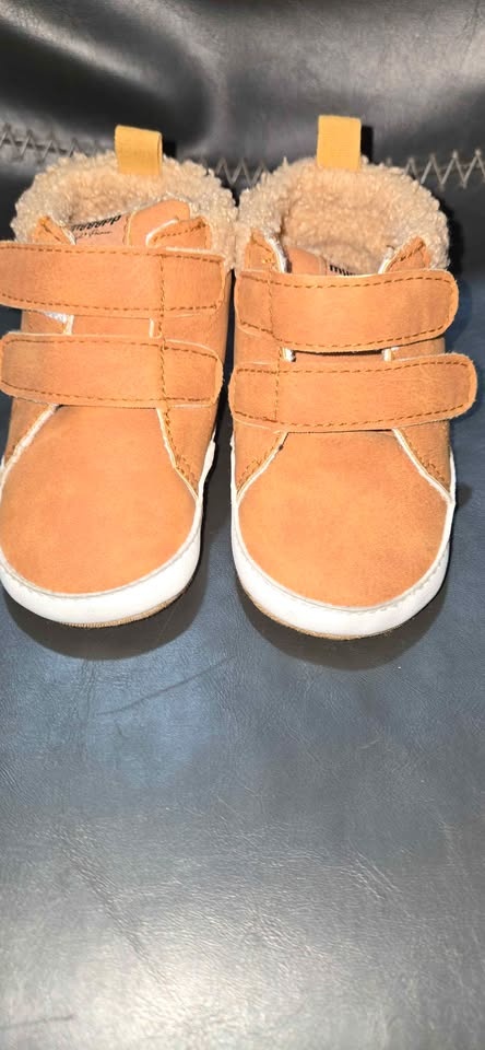 Baby boy shoes 9-12 months - photo 2
