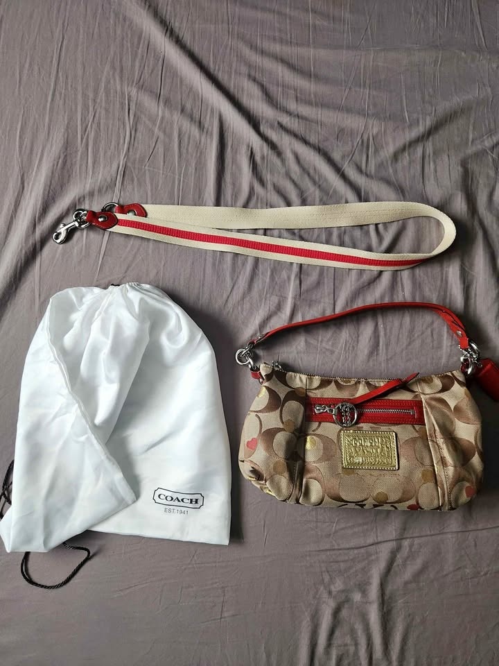 Coach Poppy Signature Shoulder Bag Red - Brand New!