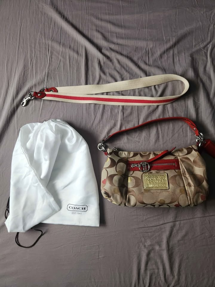 Coach Poppy Signature Shoulder Bag Red - Brand New! - photo 3