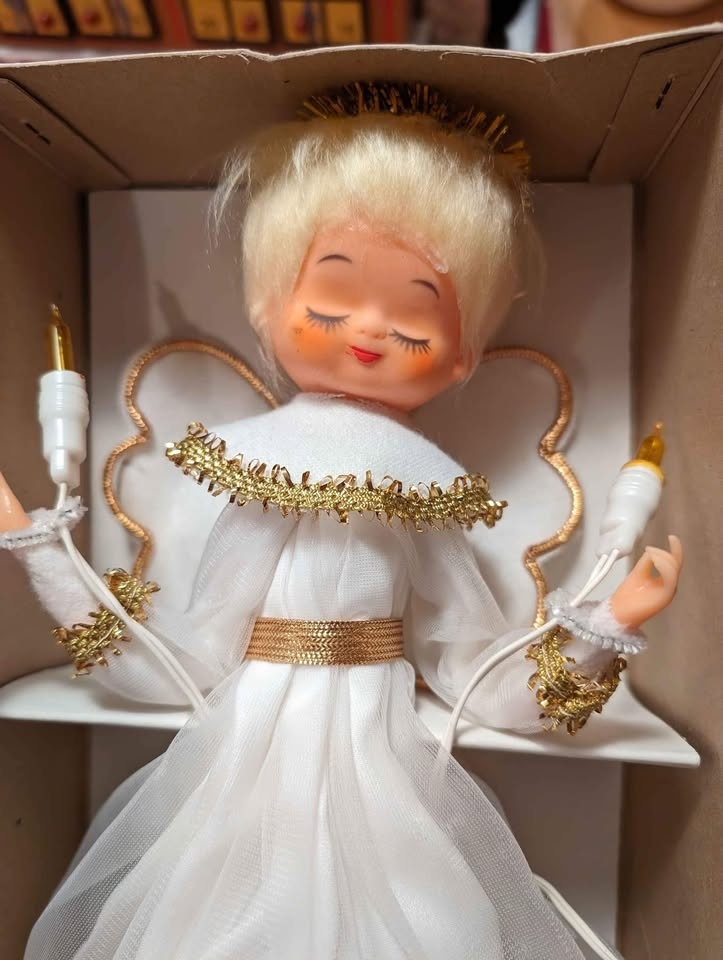 Dexter (LeeWards) Tree Top Angel Set - Lights - photo 2