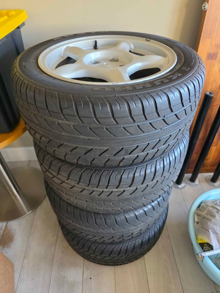 OEM Mazda RX-7 Rims FD3S Wheels and Tires - photo 2
