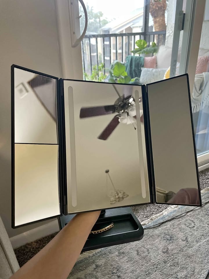 Trifold LED Professional Vanity Makeup Mirror