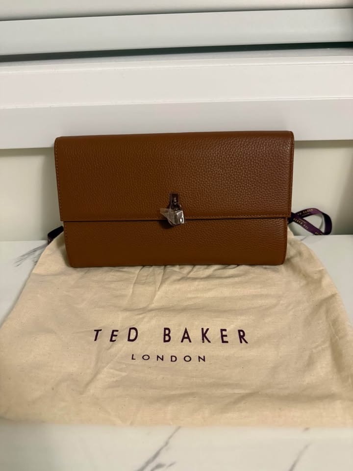 Ted Baker Tan Leather Travel Purse/Wallet/Clutch - photo 2