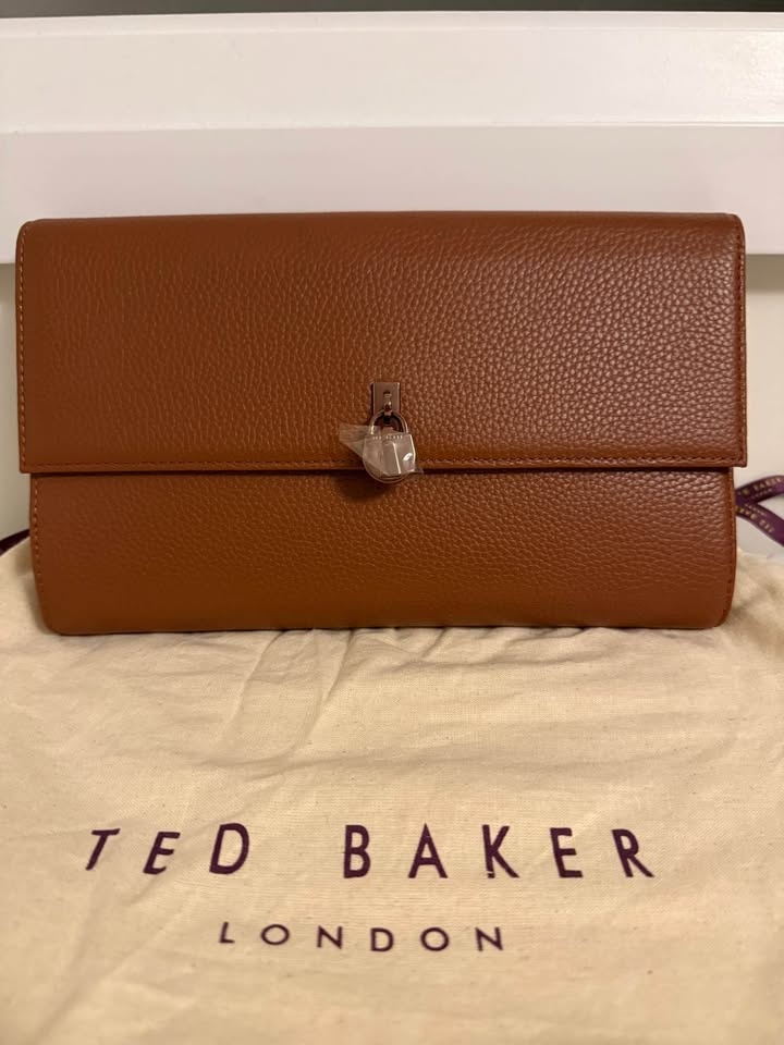 Ted Baker Tan Leather Travel Purse/Wallet/Clutch - photo 3