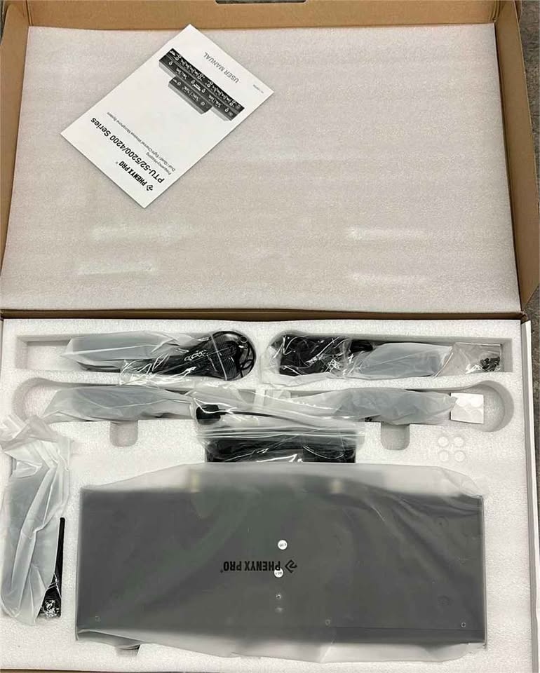 Phenyx Pro 4-Channel Wireless Mic System (PTU-5200-4B) - photo 3