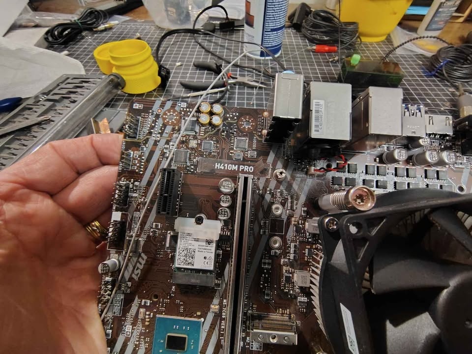 MSI H410M PRO Motherboard with CPU Cooler - photo 2