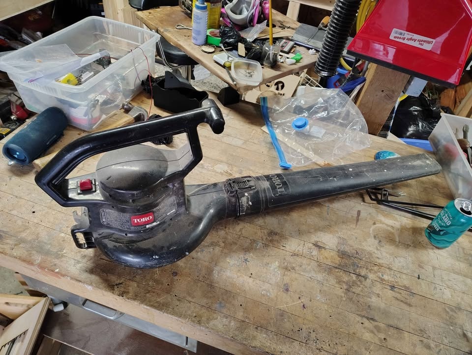 Toro Super BlowerVac Leaf Blower - photo 4