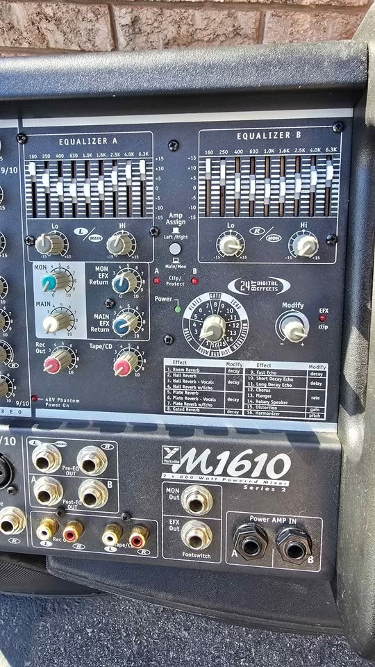 Amazing Yorkville PA System - photo 5